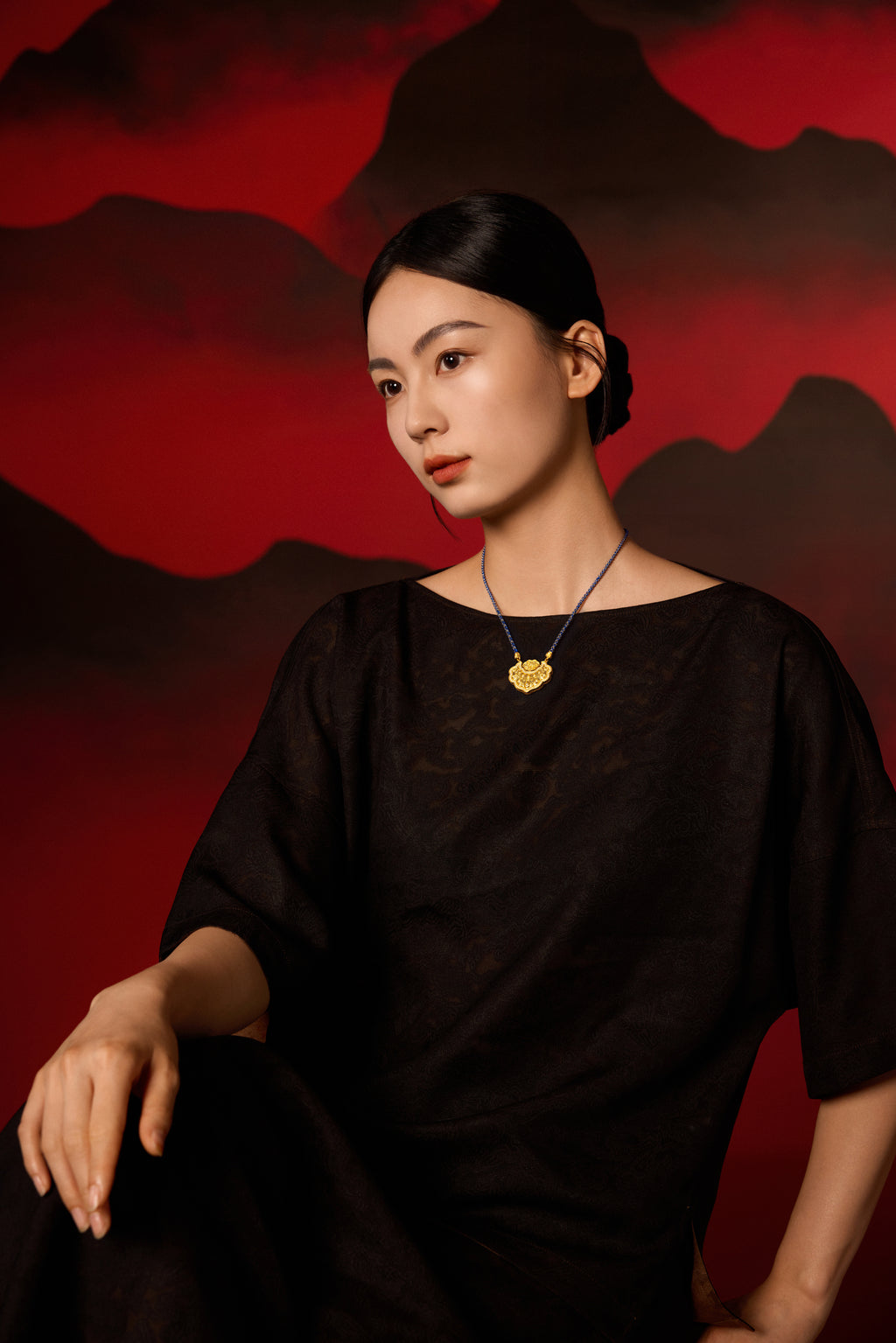 "Chinese Culture Collection - Dan Qing"999 24K Gold Pendant Diamond 0.0039ct 0.003ct Ruyi 32-37g W0449931