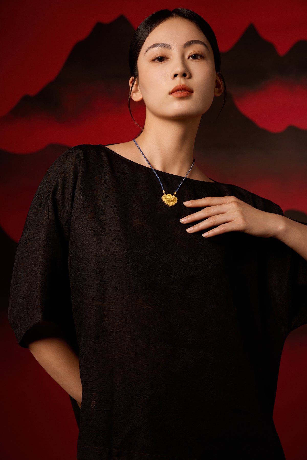 "Chinese Culture Collection - Dan Qing"999 24K Gold pendant 0.0038ct Ruyi 32-37g W0449936