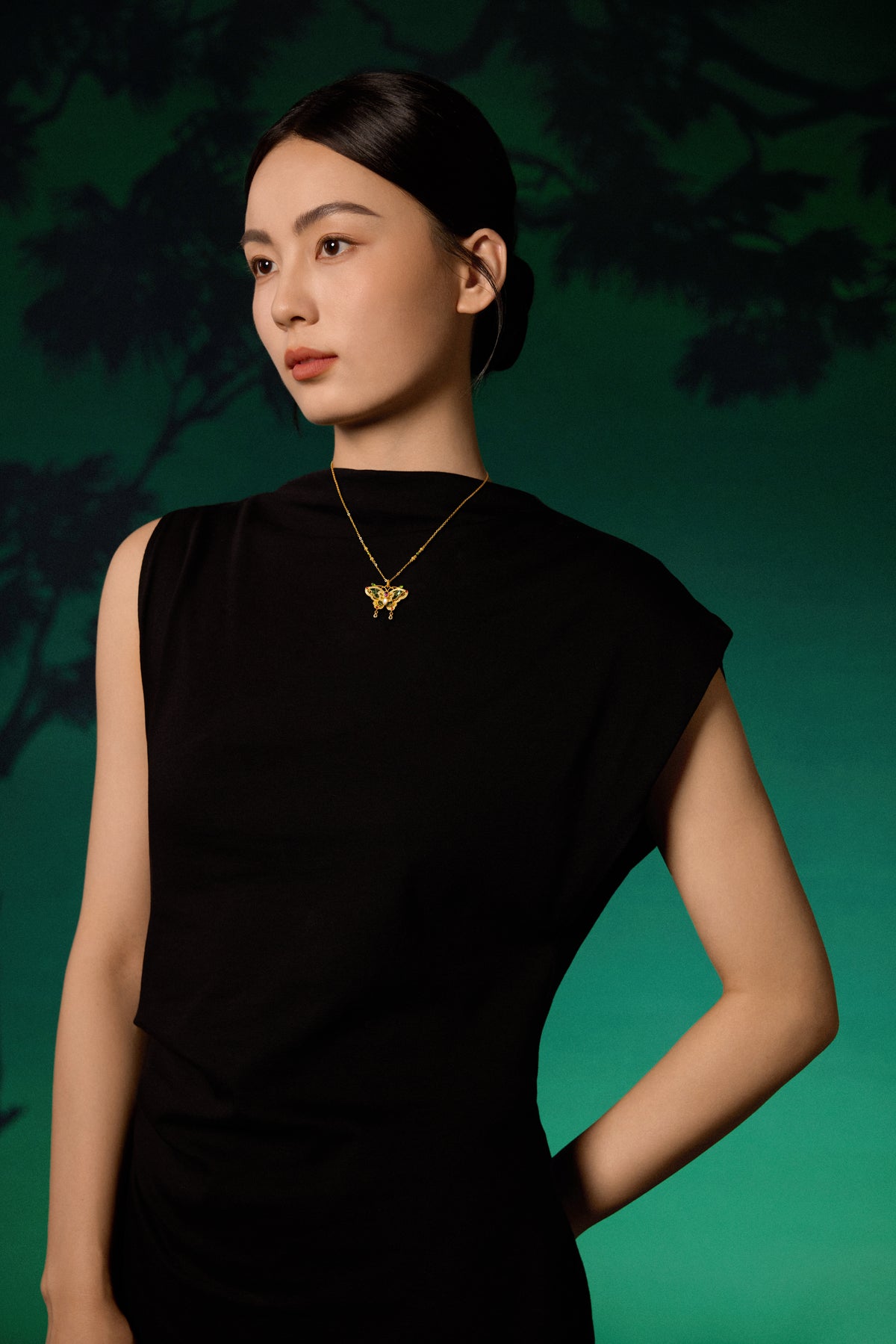 "Chinese Culture Collection - Dan Qing"999 24K Gold Pendant Necklace 0.0029ct 2*3mm 3*4mm Butterfly 13-16g W0649934