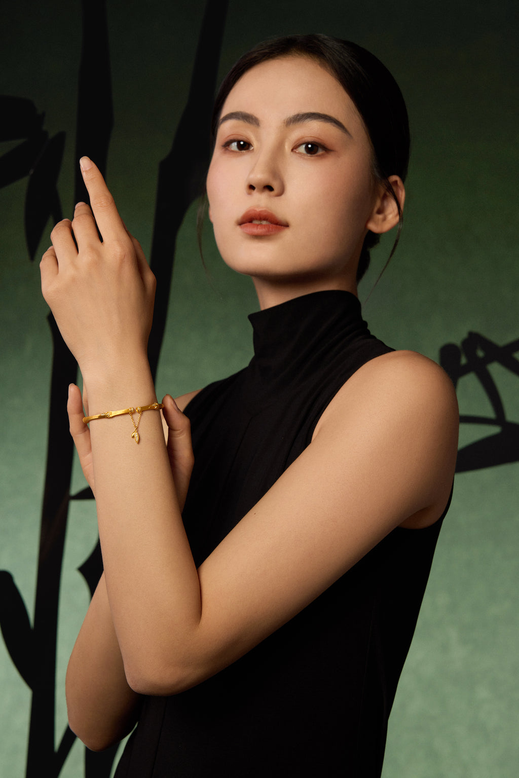"Chinese Culture Collection - Dan Qing" 24K Gold Bangle Bracelet Diamond 0.0034ct Bamboo 31-37.5g W1036538