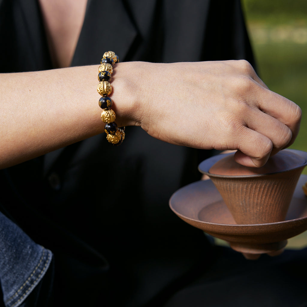 Jiuhua Mountain' 24K Gold Beaded Bracelet Agate Mudras A1914675