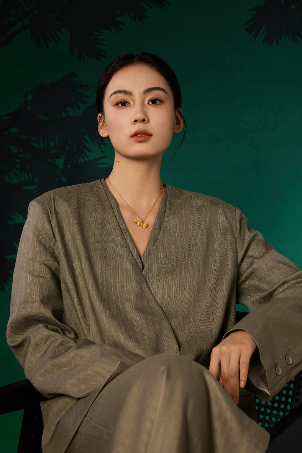 "Chinese Culture Collection - Dan Qing" 24K Gold Pendant Necklace Diamond 0.0073ct 0 0 Lotus Root 10.5-13.5g W0636432