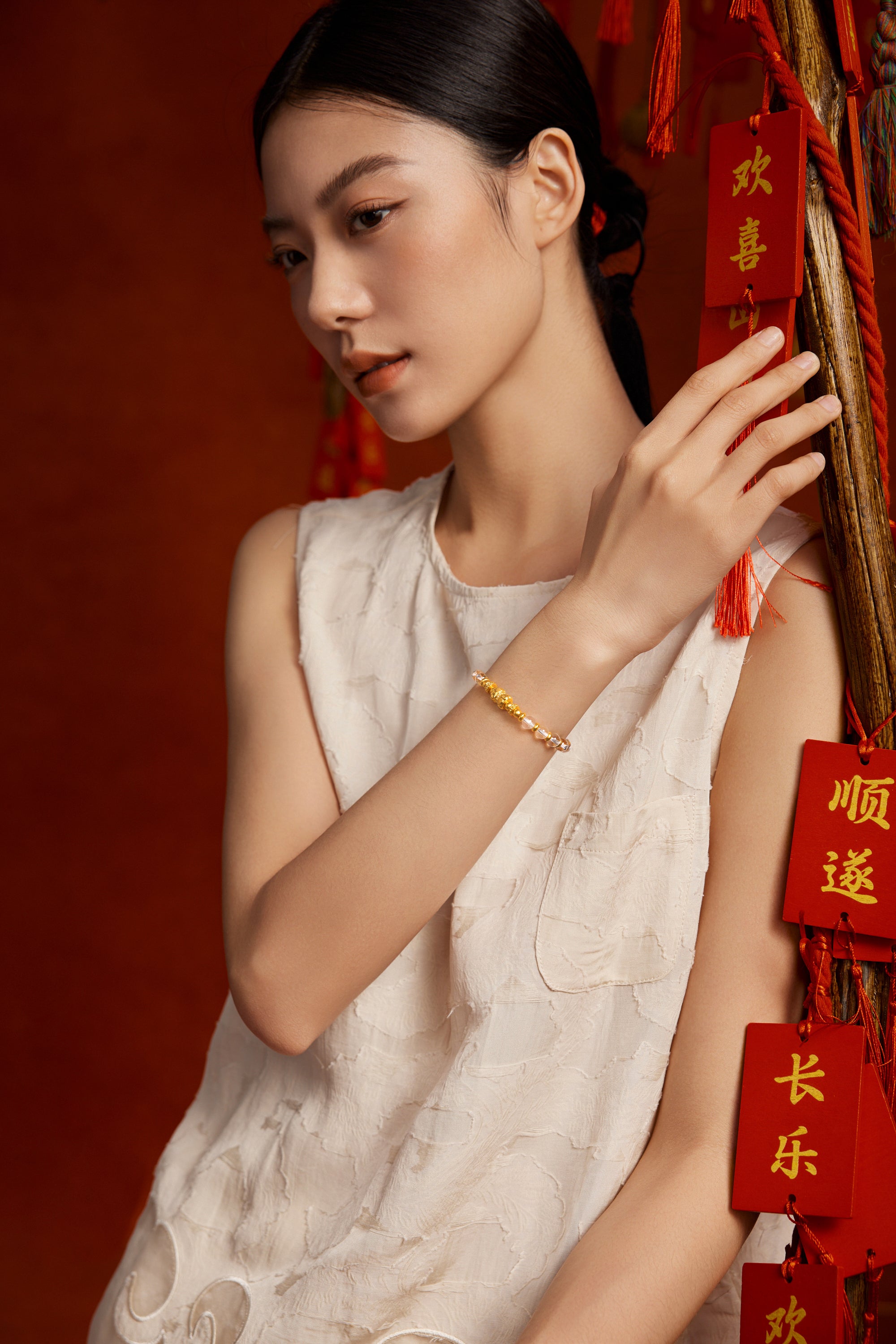 "Jiuhua Mountain" 24K Gold Crystal Beaded Bracelet Engraved Character 6-6.5mm 18cm J1935922