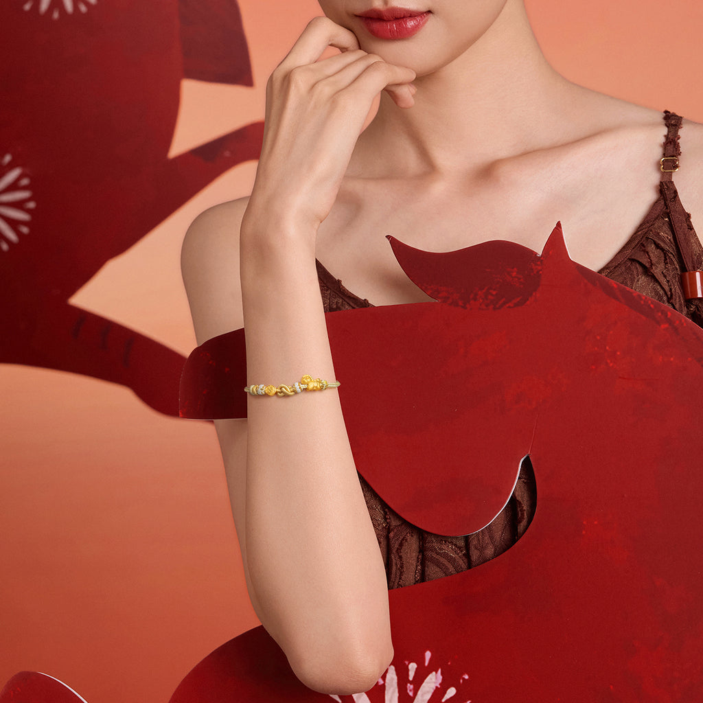 "Year of the Horse"  24K Gold String Bracelet Horse Coin 0.7-0.9g 16cm-22cm A1715744