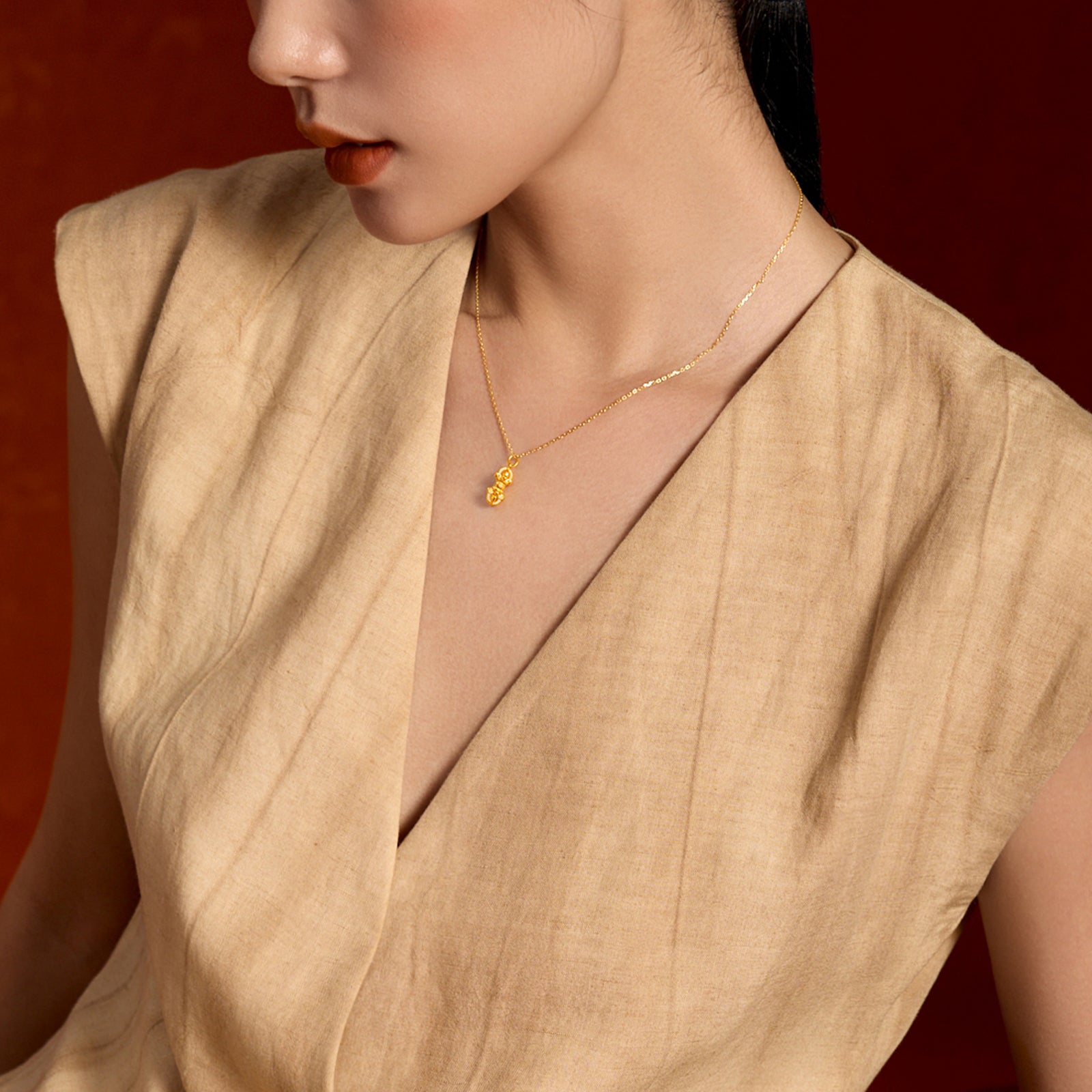 ‘九華山’24K金金剛杵吊墜A0415255