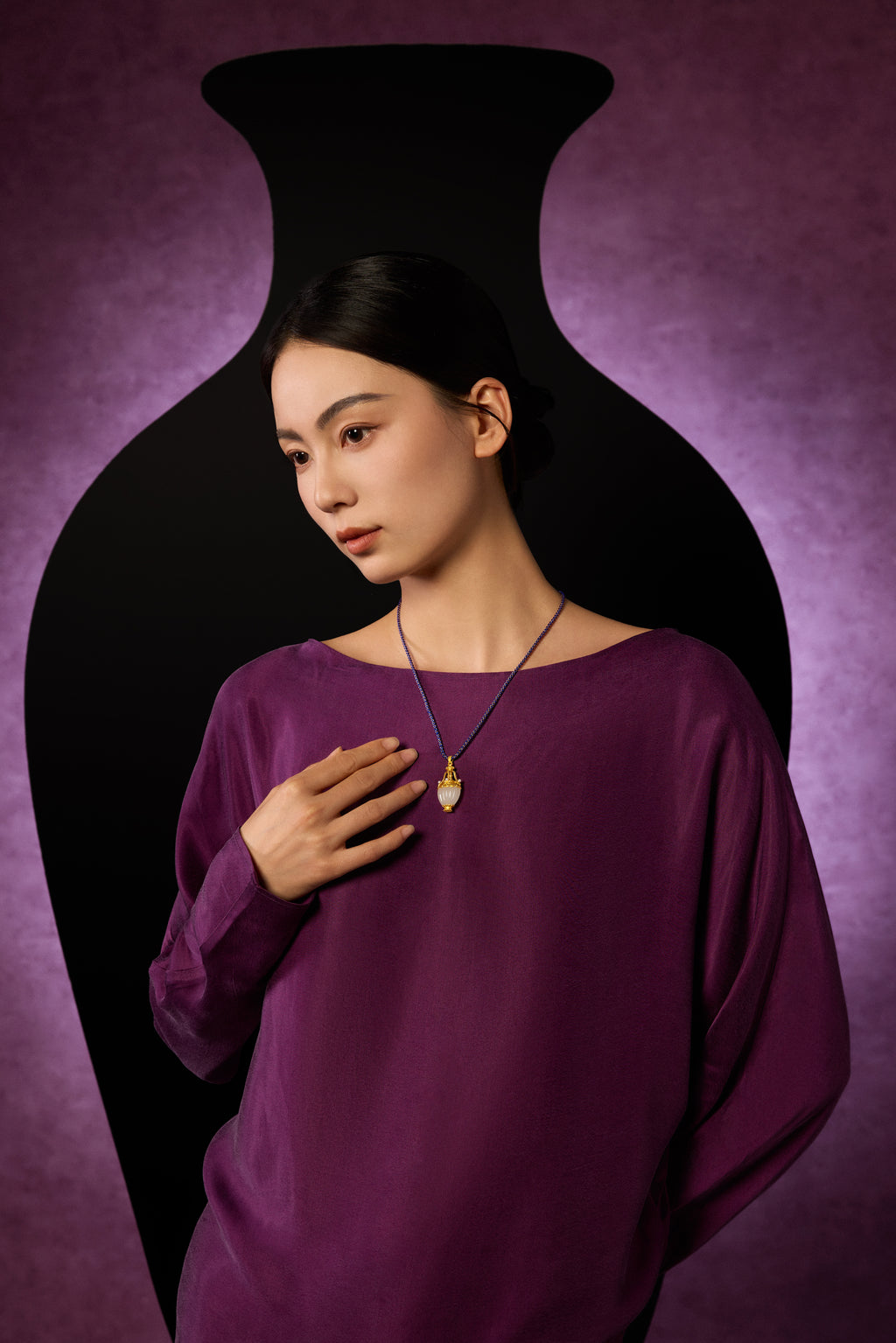"Chinese Culture Collection - Dan Qing" 24K Gold Pendant Braided Rope Hetian Jade 38.5*19mm Pearl 2-2.5mm Vase 11.2-14.7g Y0436331