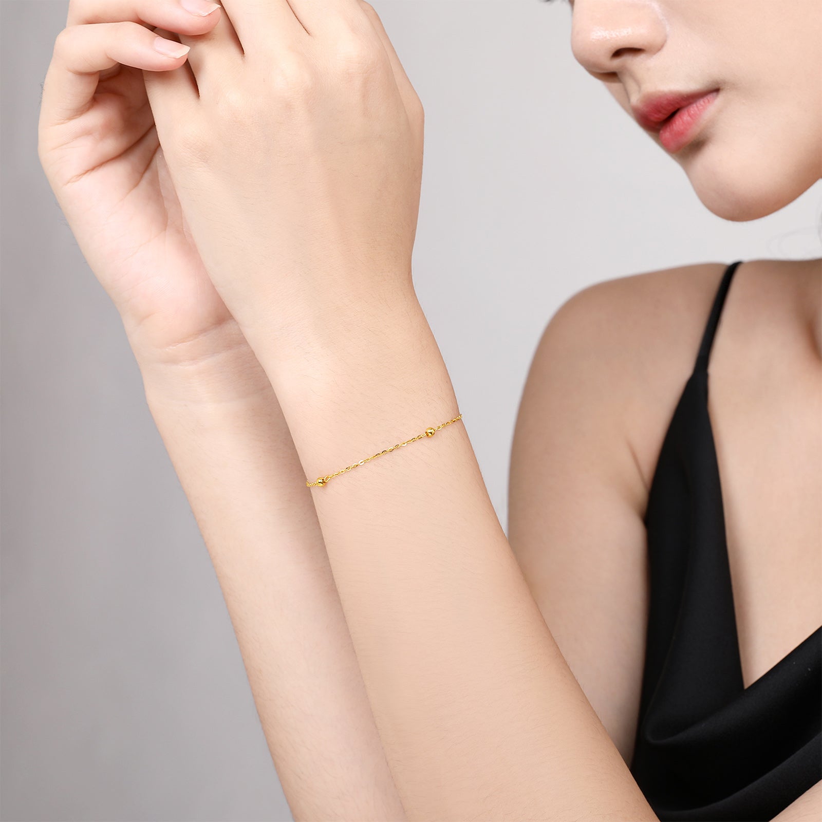 18K Yellow Gold Chain Bracelet 0.6-1g KH077358