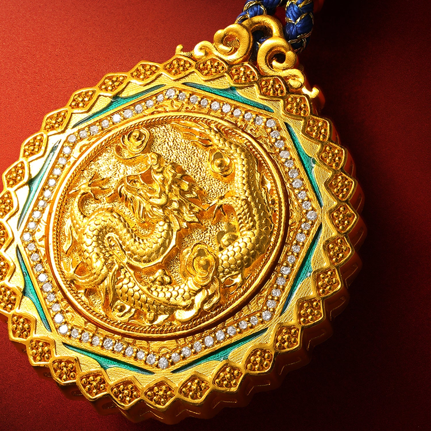 "Chinese Culture Collection - Dan Qing" 24K Gold Pendant Braided Rope Diamond 0.03ct 0.0015ct Dragons & Phoenixes 22-26g W0440499