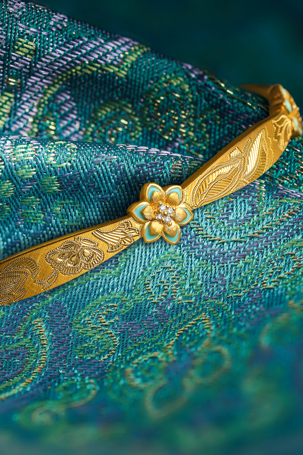 "Chinese Culture Collection-Song Brocade" 999 24K Gold Bangle Bracelet Diamond 0.0025ct 25.55-35.55g W1086879