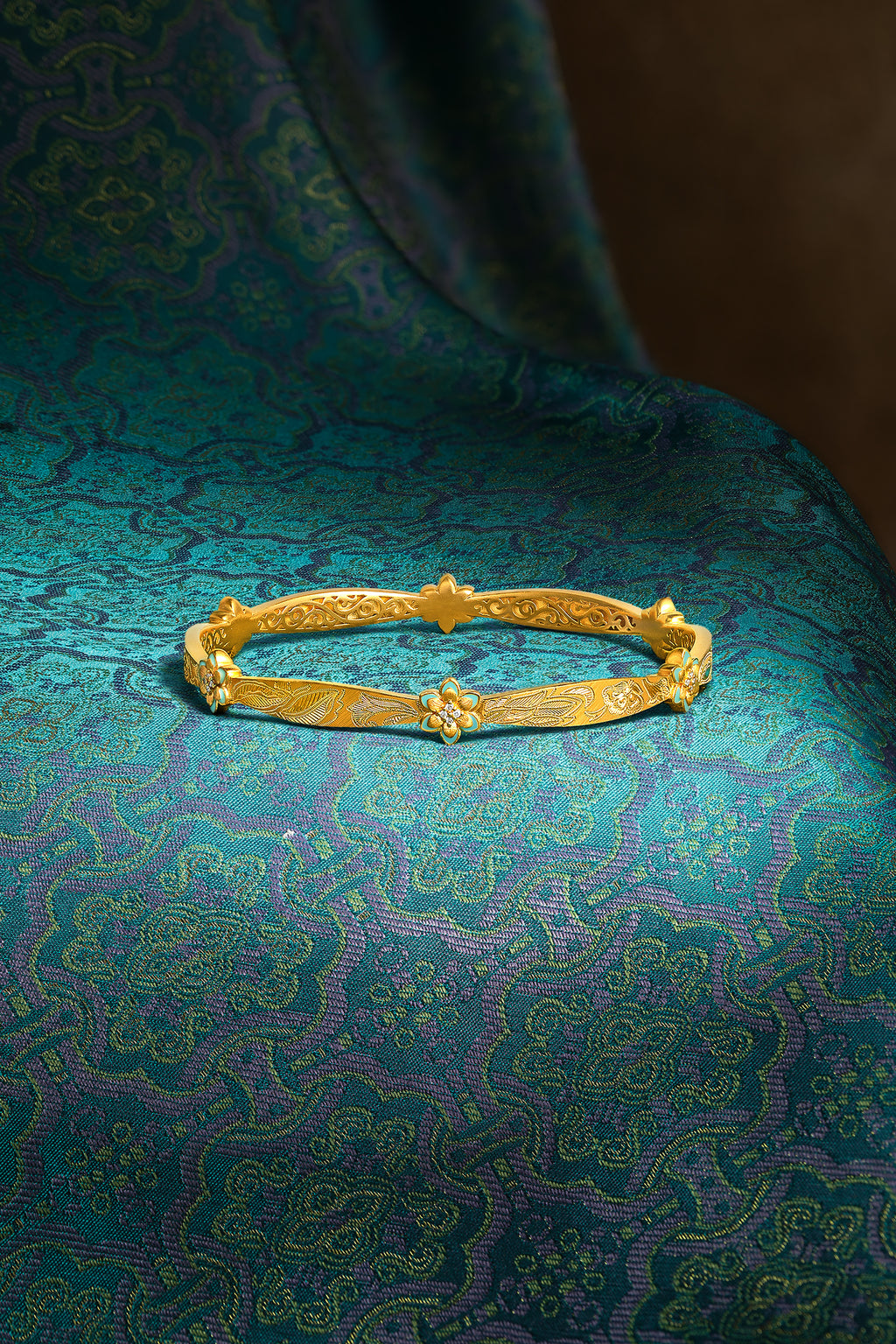 "Chinese Culture Collection-Song Brocade" 999 24K Gold Bangle Bracelet Diamond 0.0025ct 25.55-35.55g W1086879