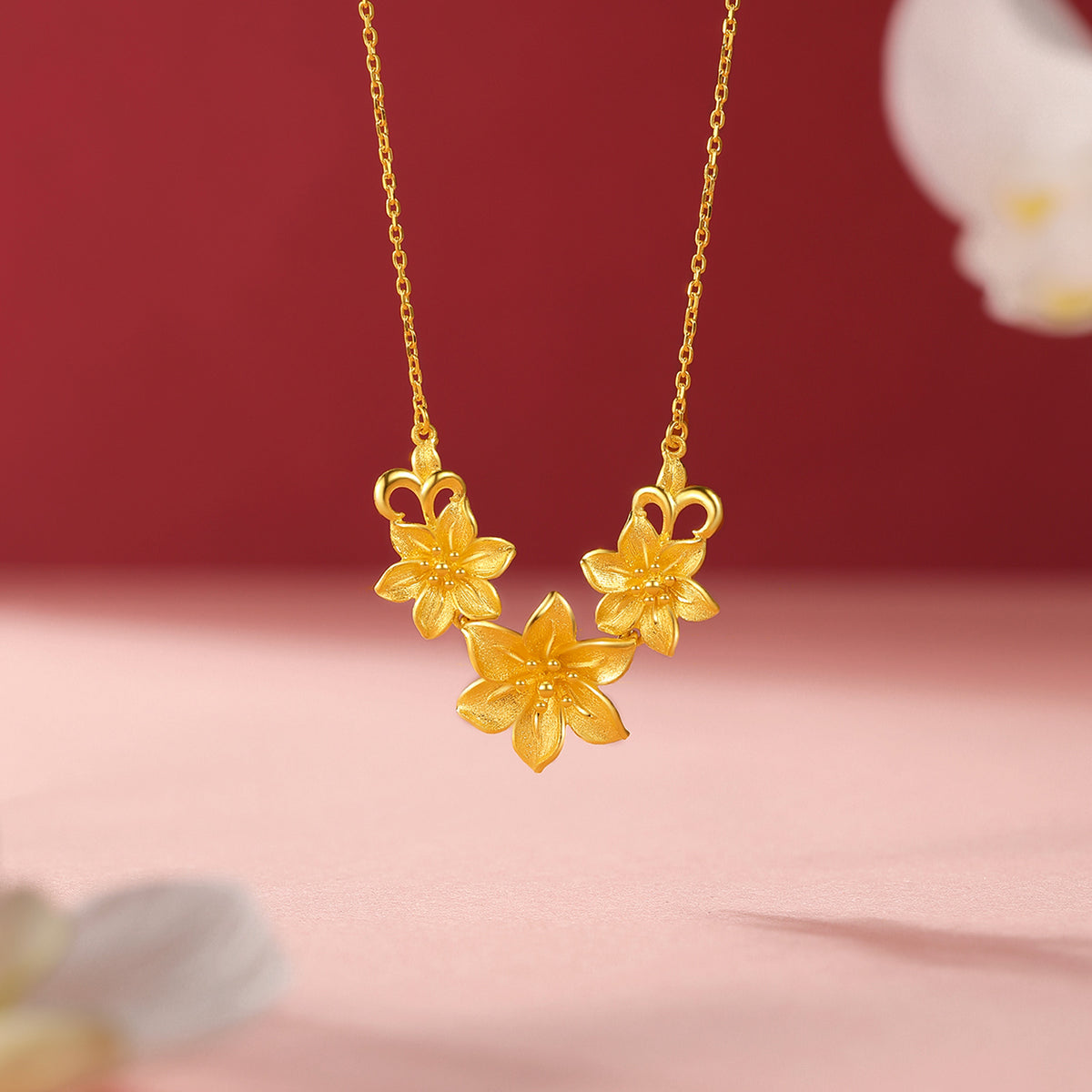 999 24K Gold Pendant Necklace Flower 9.2-10g A0612516