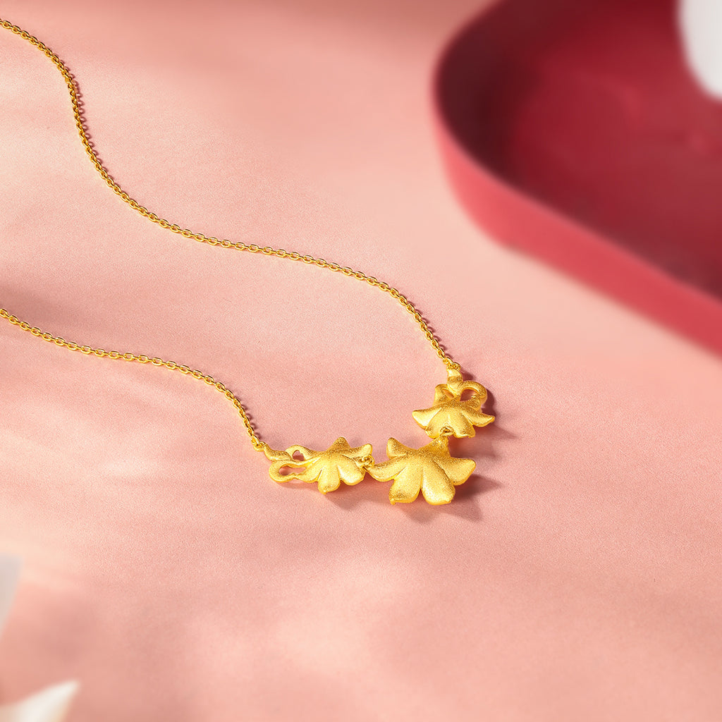 999 24K Gold Pendant Necklace Flower 9.2-10g A0612516
