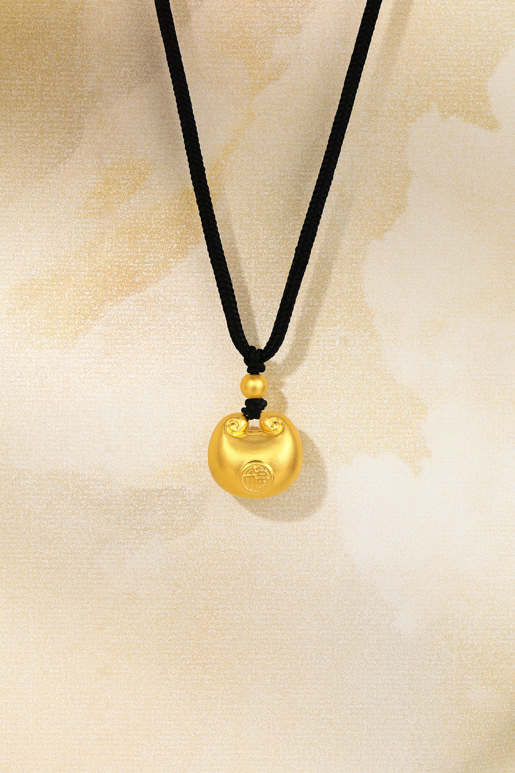 999 24K Gold Pendant Ruyi 5.4-6.2g A0413268