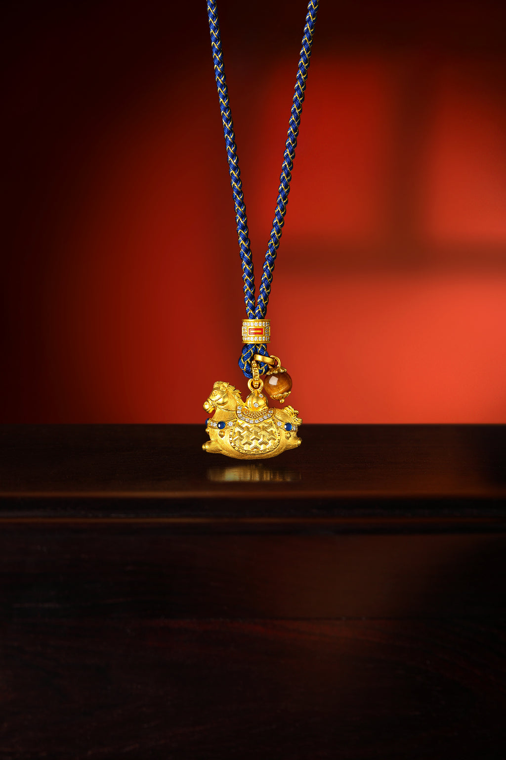 "Chinese Culture Collection - Dan Qing" 24K Gold Pendant Braided Rope Diamond 0.0024ct Tiger's-eye 6-6.5mm    Horse 14.5-17g W0436247