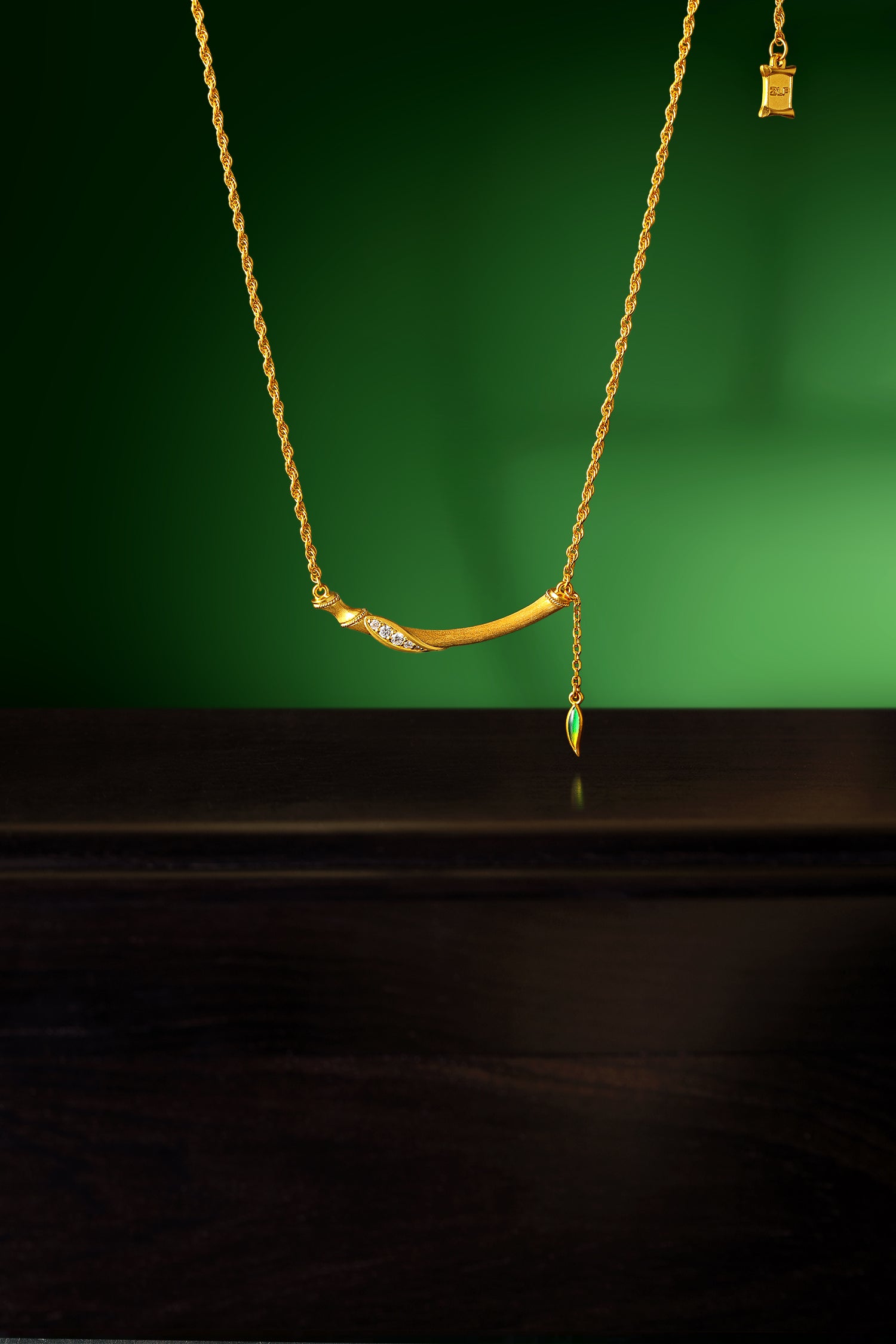 "Chinese Culture Collection - Dan Qing" 24K Gold Pendant Necklace Diamond 0.011ct Bamboo 7.3-9.3g W0636315