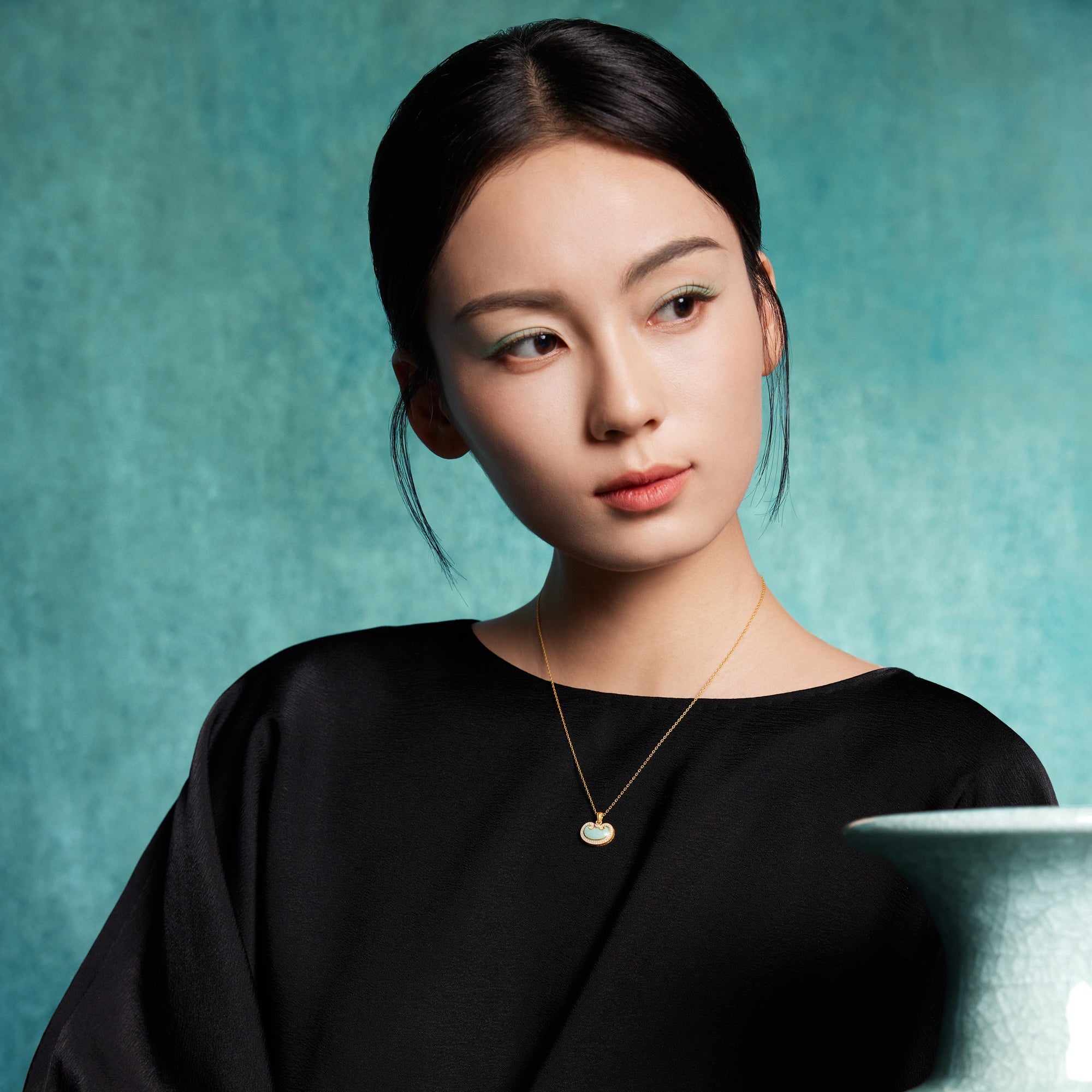 "Chinese Culture Collection - Ru Ware" 24K Gold Pendant Necklace Diamond 0.022ct 0.003ct Ruyi 4.99-6.99g W0648076