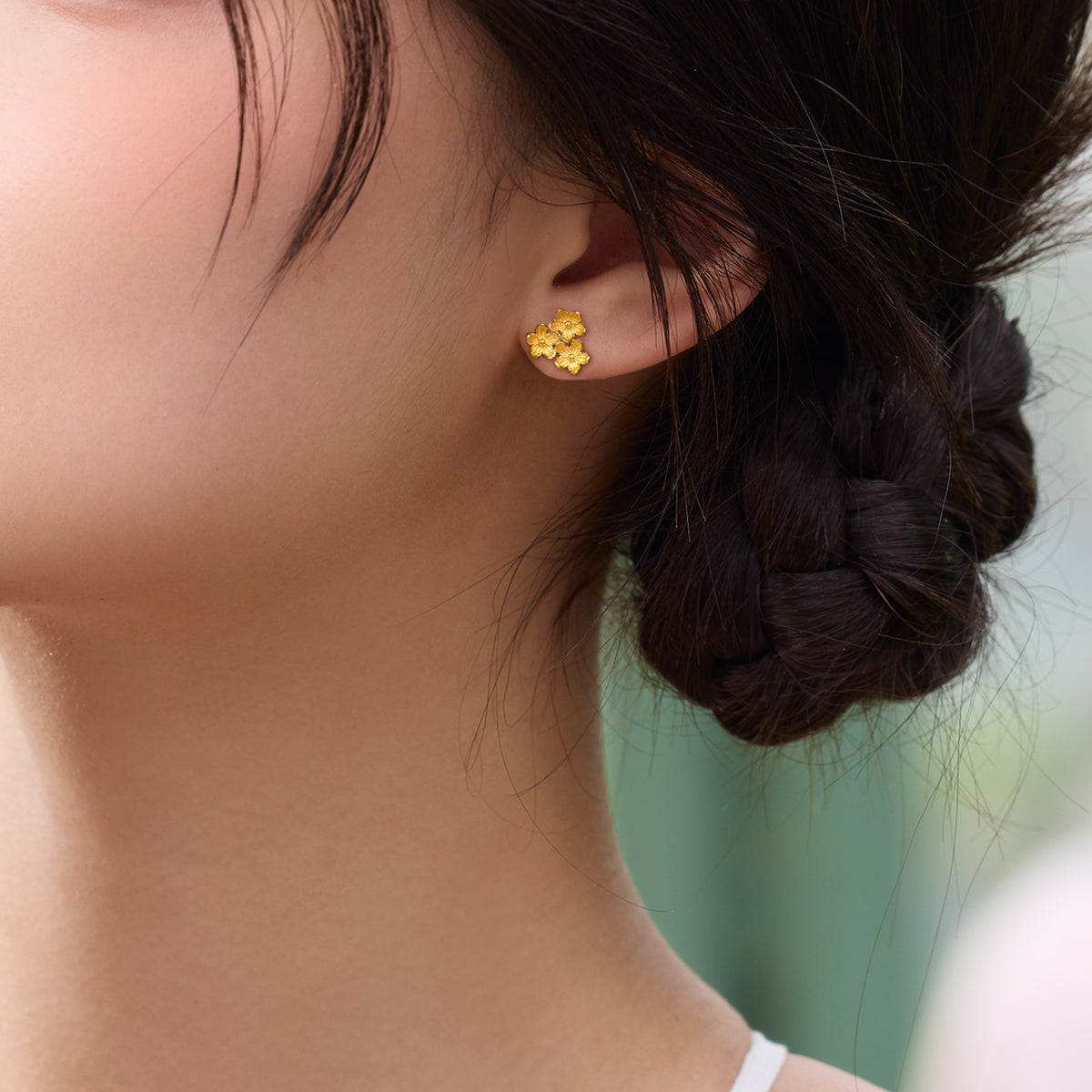 “Dream in the Garden” 24K Gold Earrings Flower 1.45-1.65g A0914962