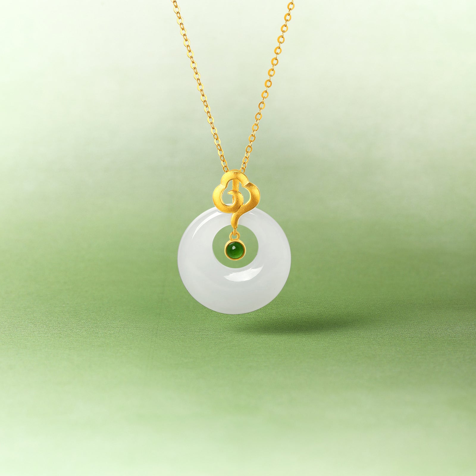 999.9 24K Gold Pendant Heitian Jade 0.8-1g Ping An Kou Y0411798