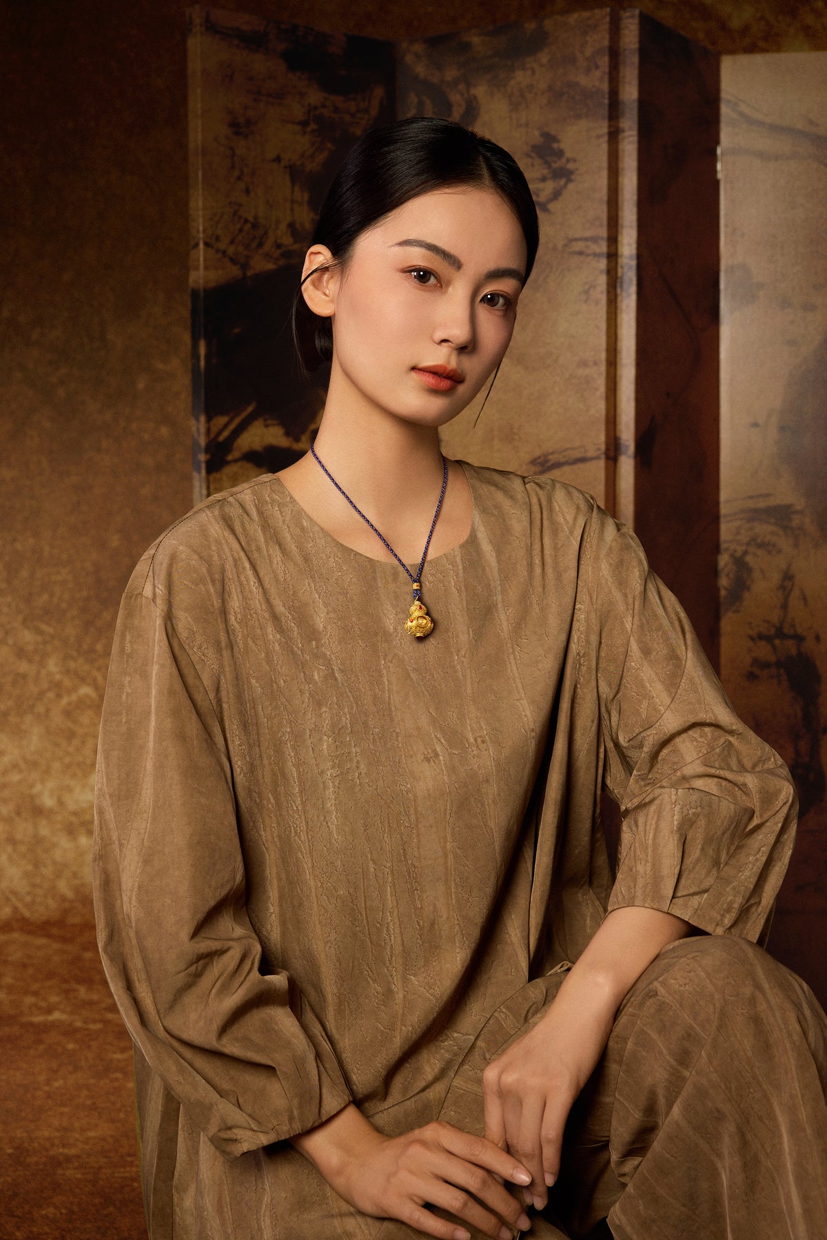 "Chinese Culture Collection - Dan Qing" 999 24K Gold  String Pendant Diamond 0.0045ct Gourd 31-36g W0450081