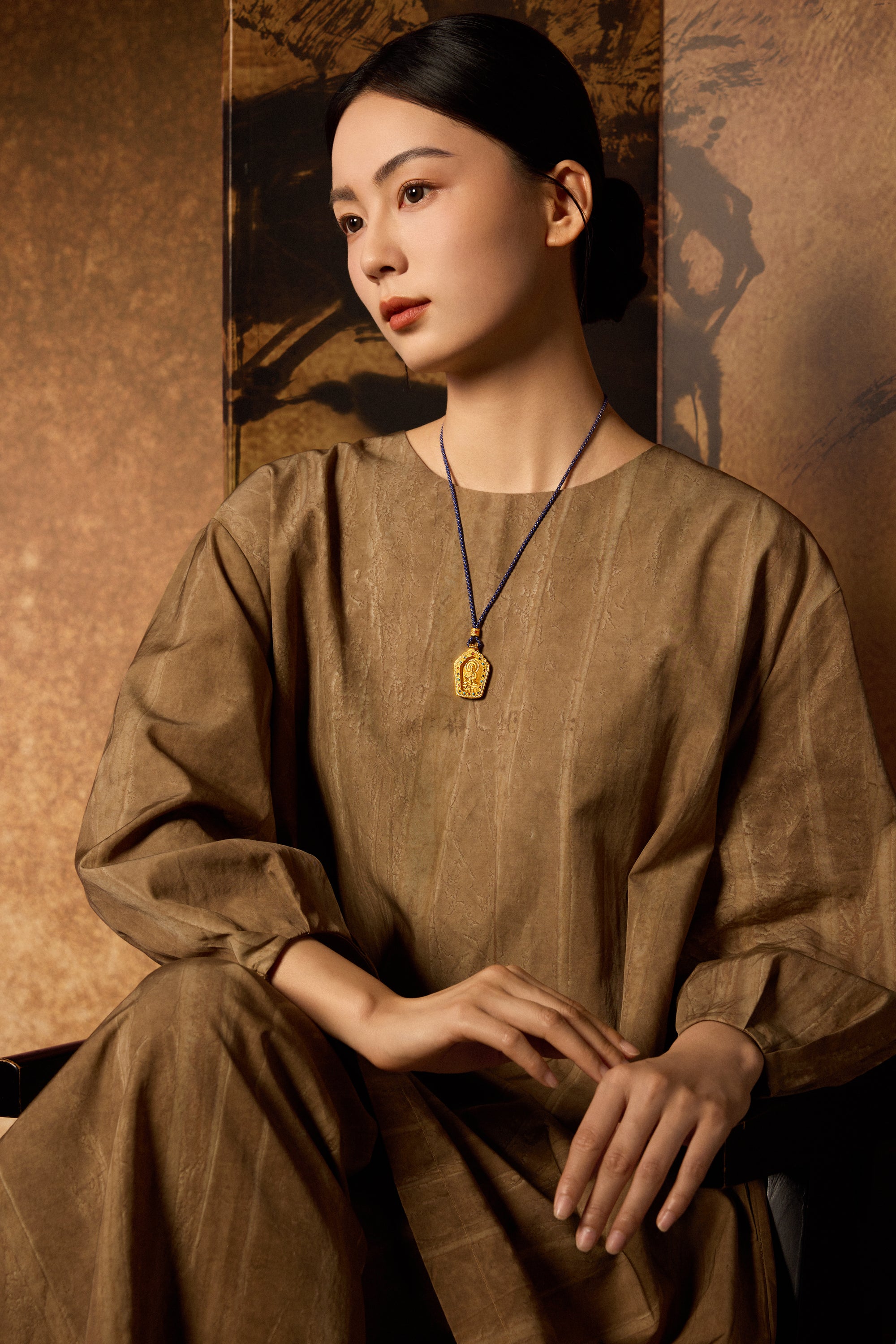 "Chinese Culture Collection - Dan Qing" 24K Gold Pendant Braided Rope Diamond 0.0032ct Crystal 16.6*25.6*0.7mm   Buddha 34.5-39.5g W0436616