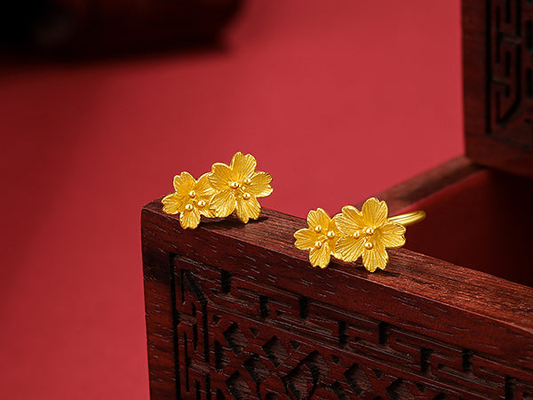 999 24K Gold Earrings Flower 2.1-3g A098663