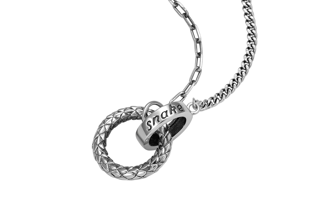 950 Platinum Pendant Necklace Interlocking rings 13.3-17.3g B069391