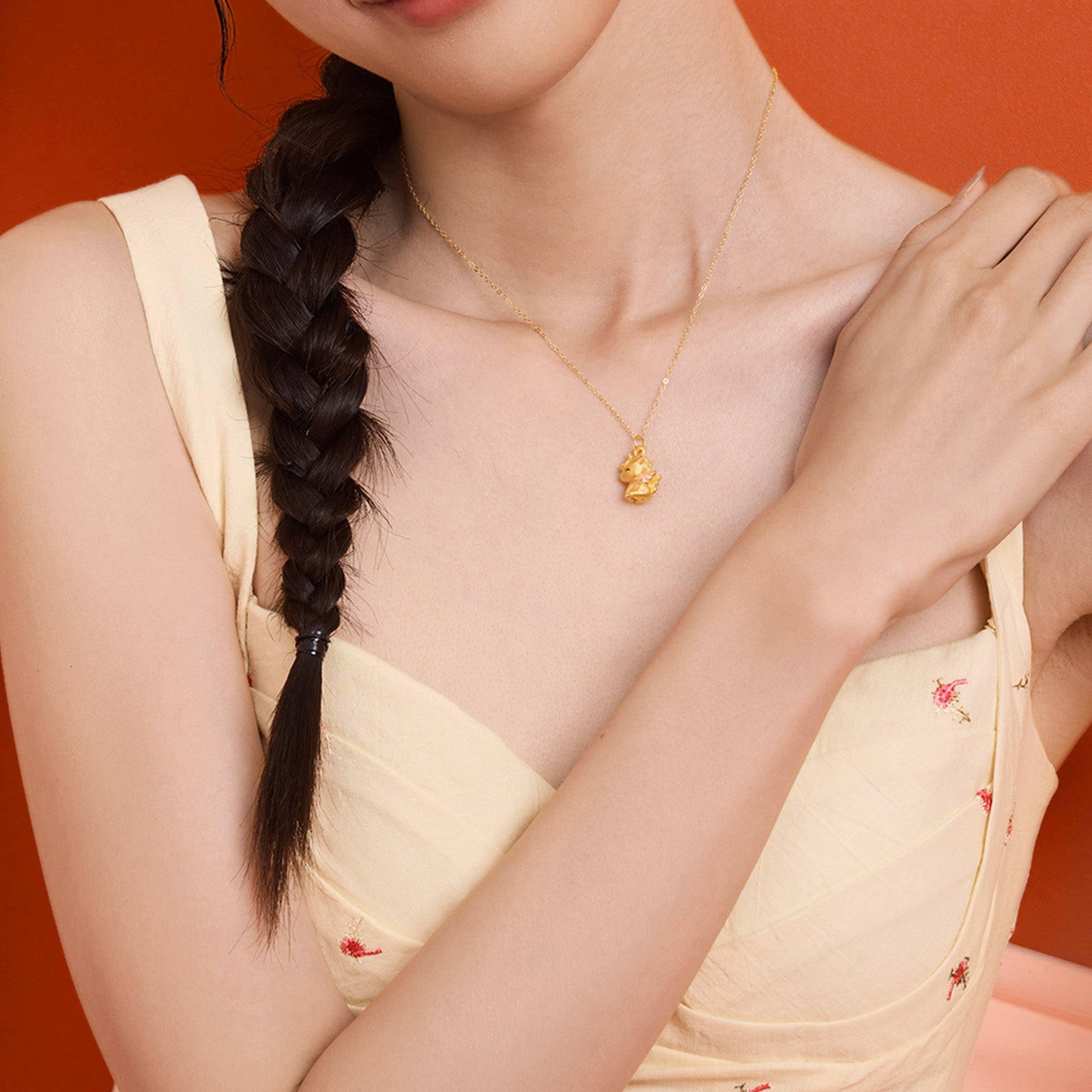 'Year of the Horse' 24K Gold Pendant Horse 1.2-1.4g A0415742