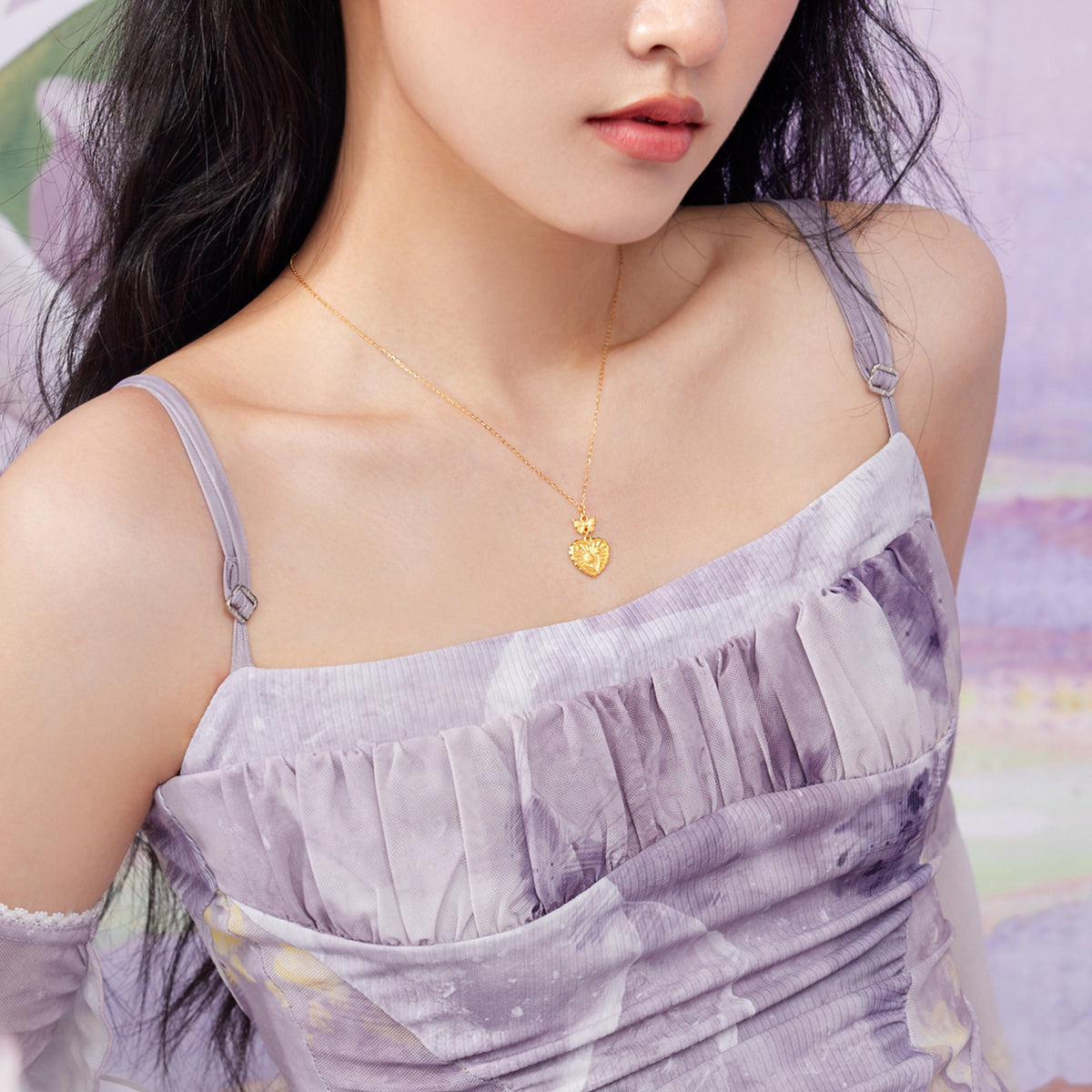 "Fantasy Forest" 999 24K Gold Pendant Necklace Heart 4.85-5.25g A0613860