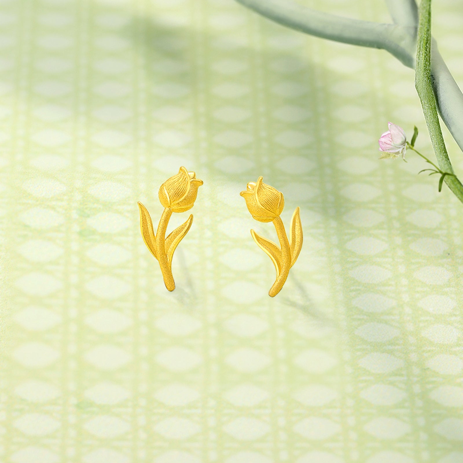 "Annie's Garden" 999 24K Gold Earrings Flower 1.4-1.8g A0913021