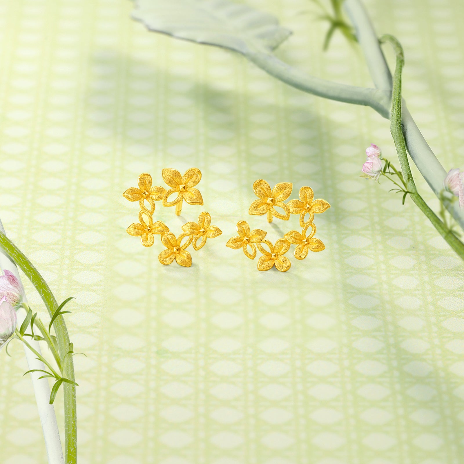 "Annie's Garden" 24K Gold Earrings Flower 2.5-2.9g A0913023