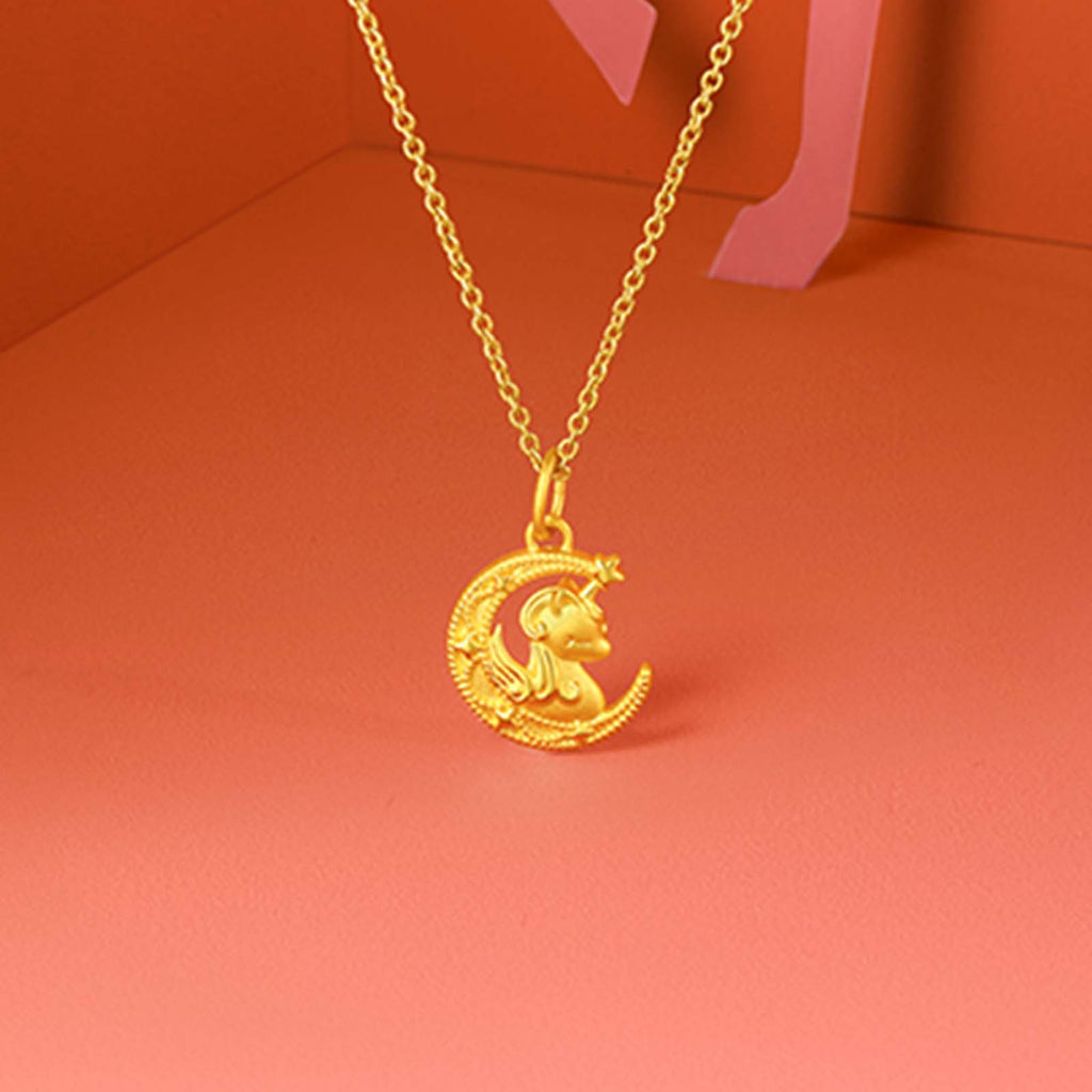 "Year of the Horse" 24K Gold Pendant Moon Horse 1-1.3g A0415517