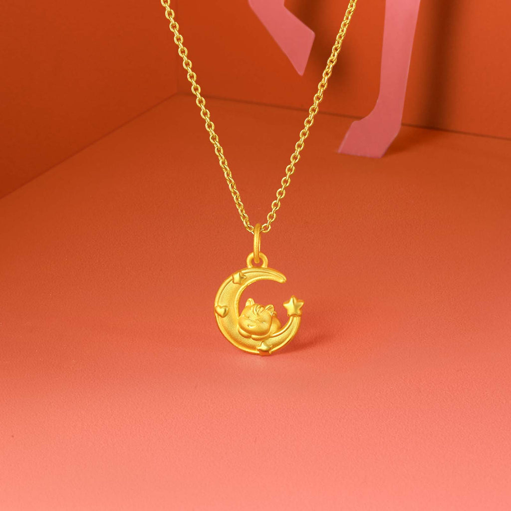 'Year of the Horse' 24K Gold Pendant Moon Horse 1-1.3g A0415518
