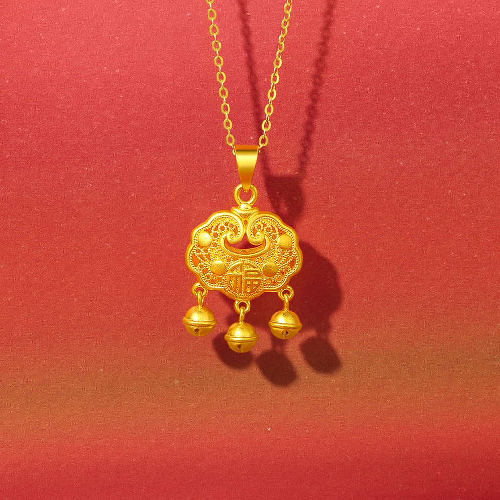 999 24K Gold Pendant Peace Lock 4.3-5g A0413077