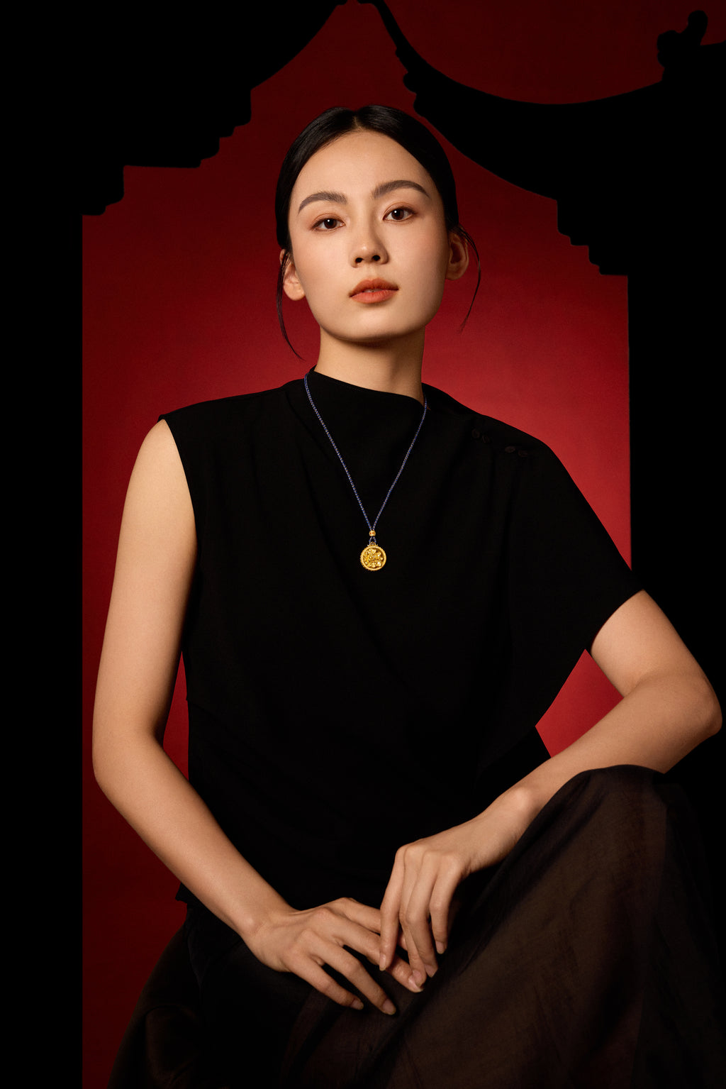 "Chinese Culture Collection - Dan Qing" 24K Gold Pendant Braided Rope Diamond 0.0018ct Along the River During the Qingming Festival 24.8-28.8g W0436580