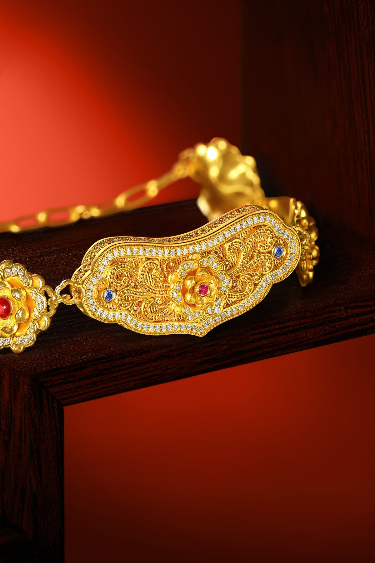 "Chinese Culture Collection - Dan Qing" 999 24K Gold Chain Bracelet Diamond 0.003ct Ruby 0.015ct Aquamarine 3-3.5mm Ruyi 35-41g W0750082
