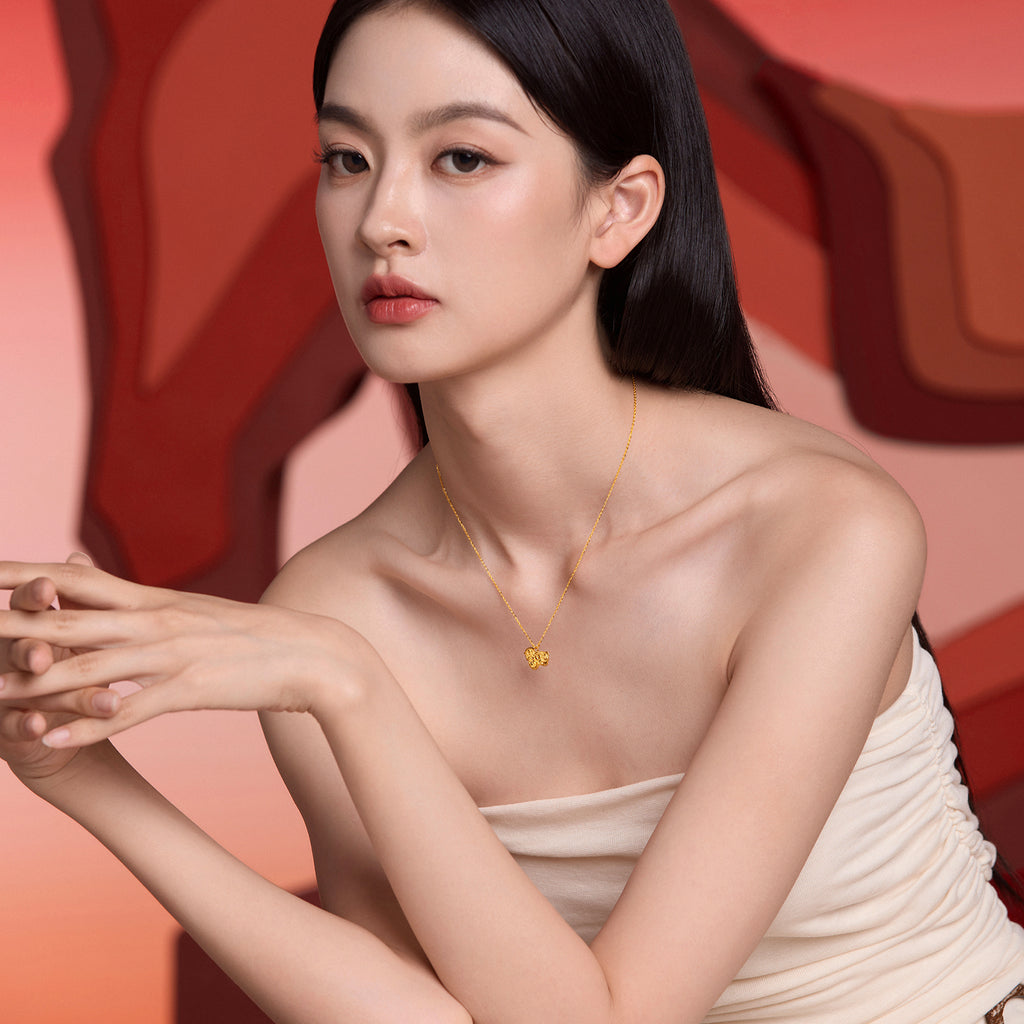 'Year of the Horse' 24K Gold Pendant Necklace Horse 3.9-4.2g 40cm-45cm A0615533