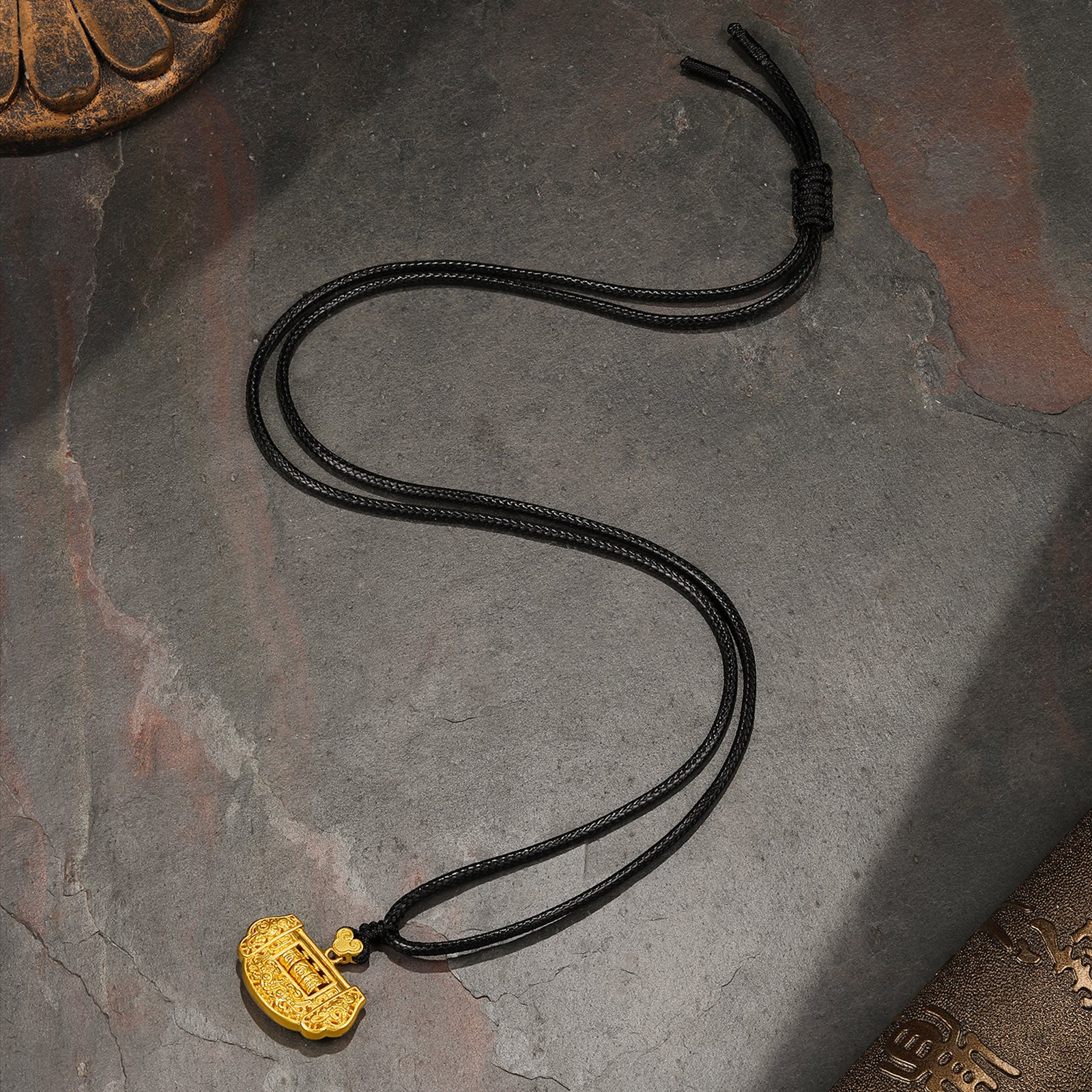 "Antiquity Gold" 999.9 24K Gold Pendant Necklace Longevity Lock 9-11g A0413203