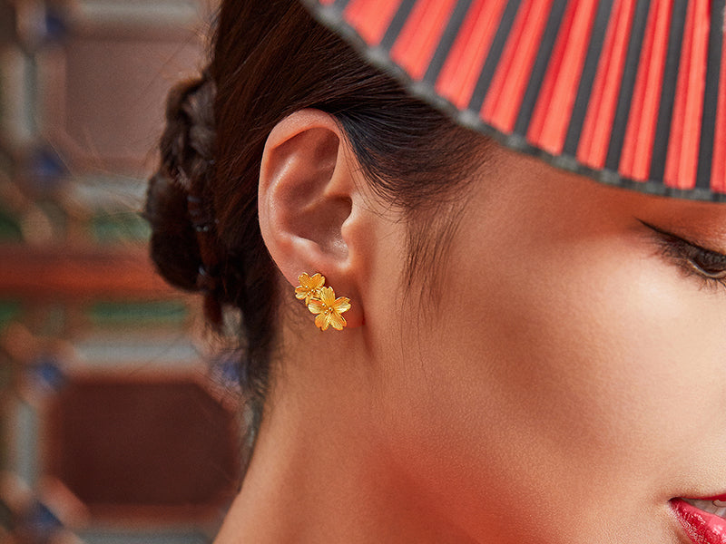 999 24K Gold Earrings Flower 2.1-3g A098663