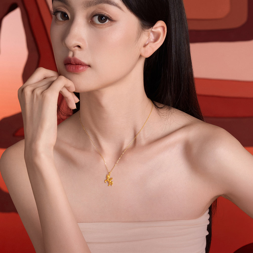 "Year of the Horse" 24K Gold Pendant Horse 2-2.3g A0415546