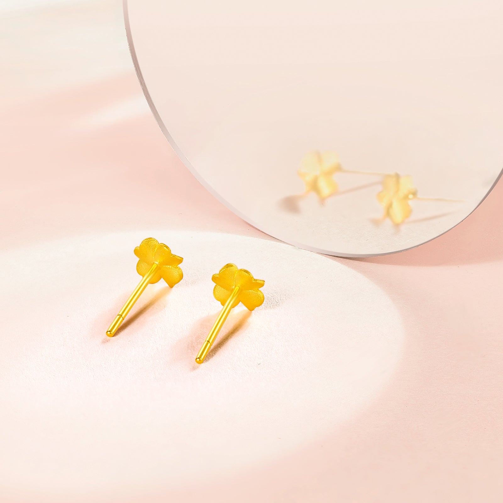 999.9 24K Gold Earrings Clover 0.8-1g 16-19cm A0912975