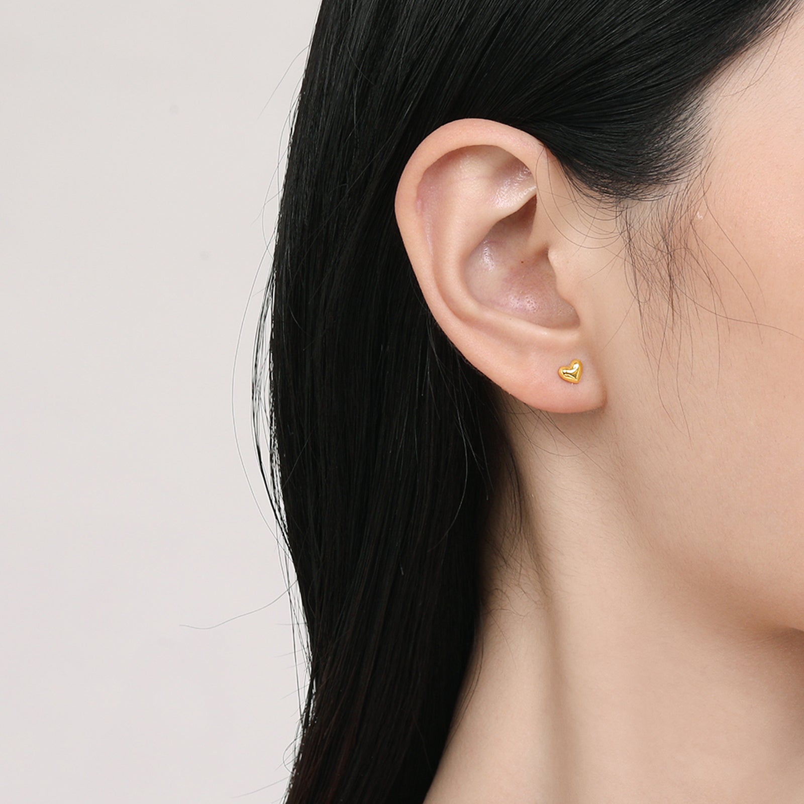 24K Gold Earrings Heart 0.71-0.91g AA096006