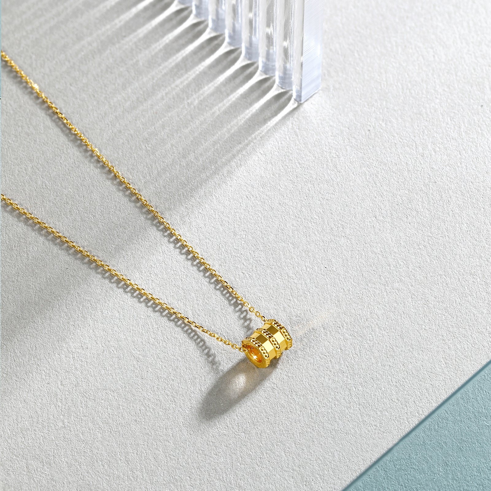 "infinite" 24K Gold Pendant 0.5-0.75g A048775