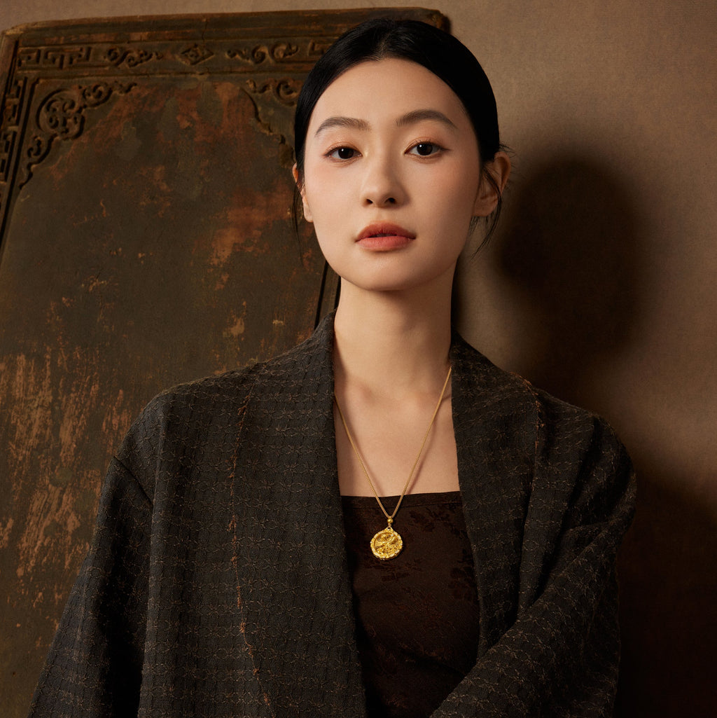 「中華文化典藏 - 木雕」24K 金吊墜 鑽石 0.017克拉 0.01克拉 0.005克拉 13-15克 W0450033