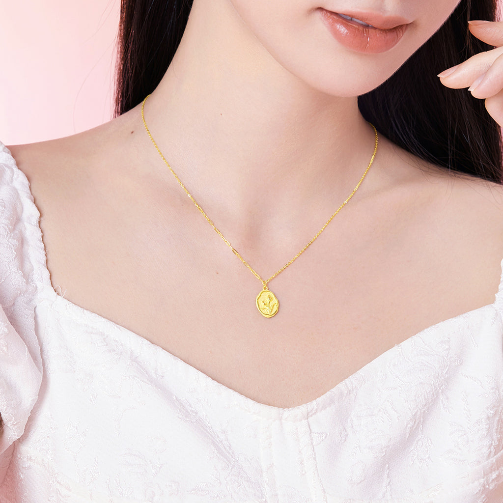 999 24K Gold Pendant Necklace Tulip 4.65-5.05g A0611951