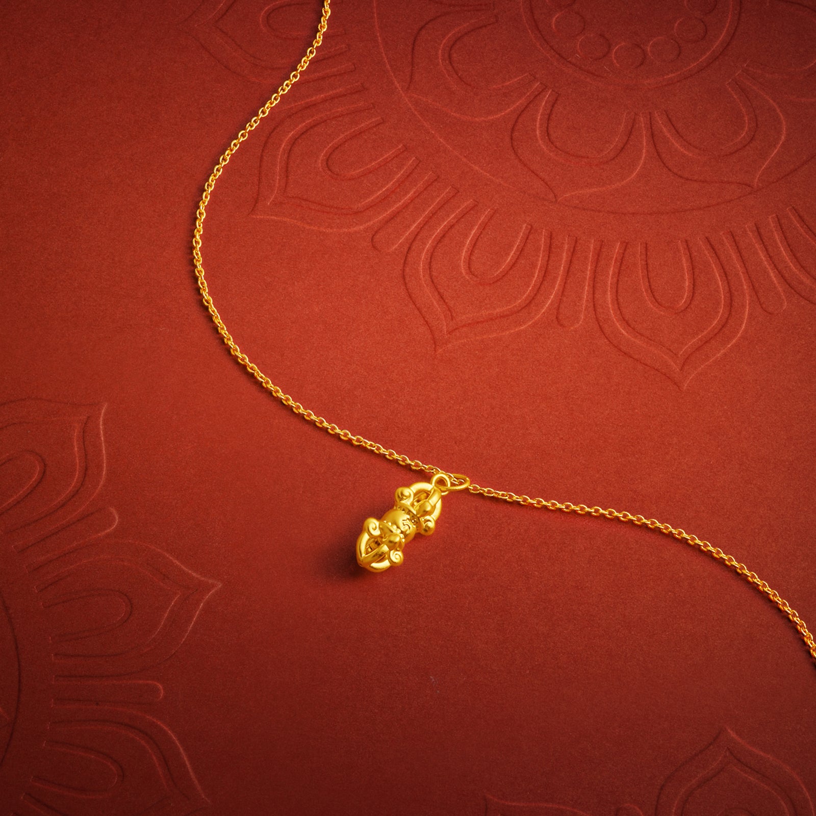 'Jiuhua Mountain' 24K Gold Pendant Vajra A0415255