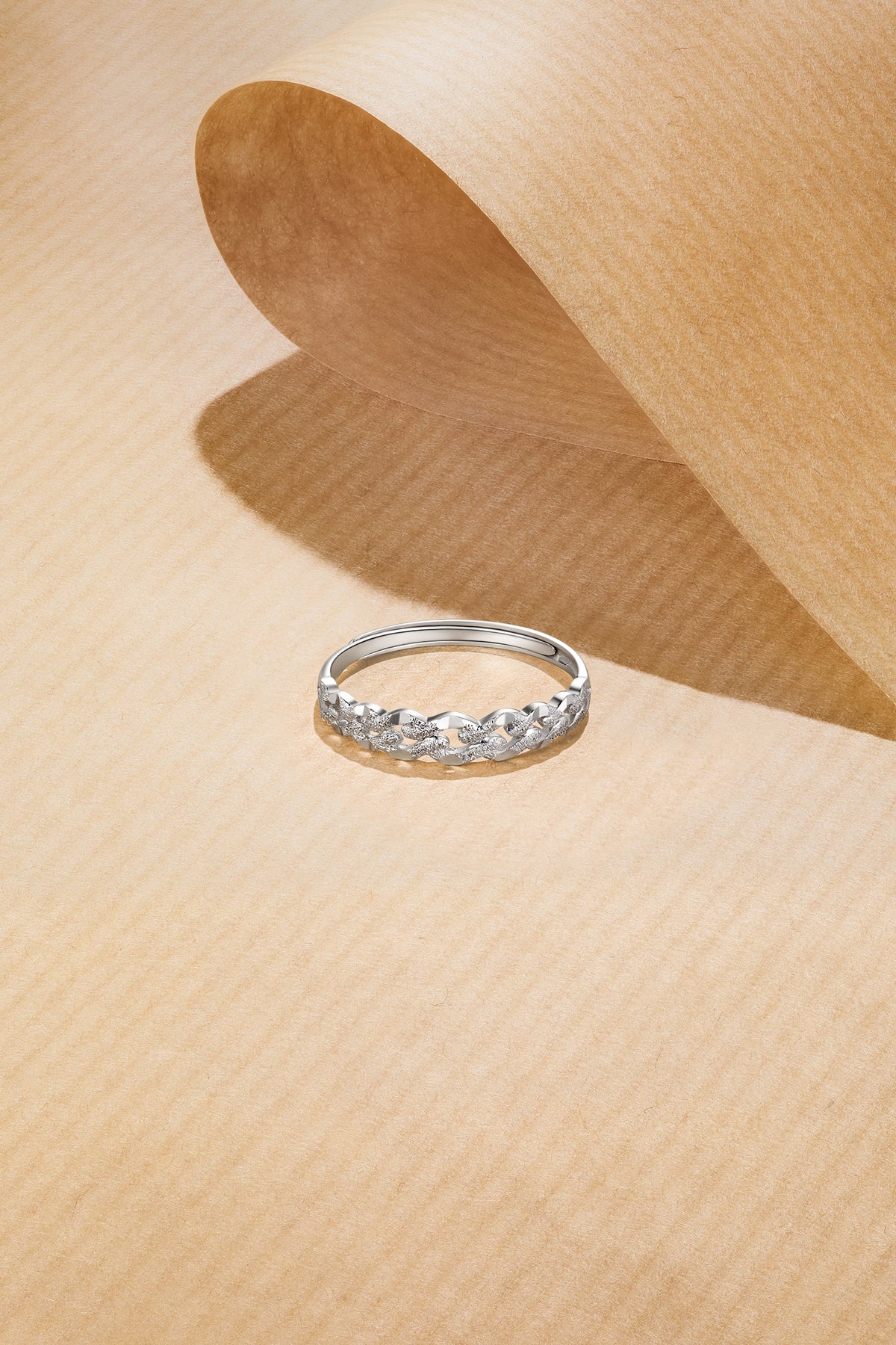 950 Platinum Ring 1.6-1.9g PT013152