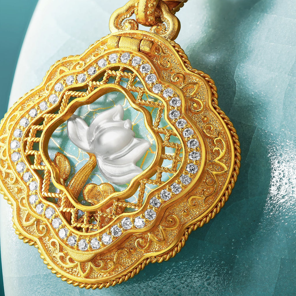 "Chinese Culture Collection - Ru Ware" 24K Gold Pendant Diamond 0.0045ct Shell Lotus 10-12g W0448093