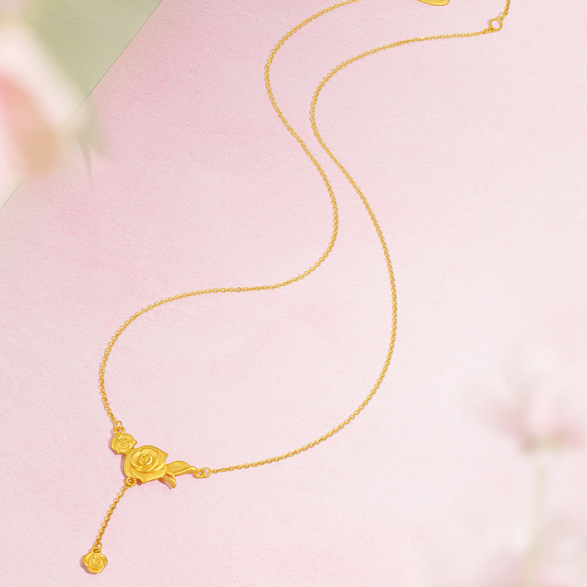 “Dream in the Garden” 999 24K Gold Pendant Necklace Flower 5.05-5.58g A0615067
