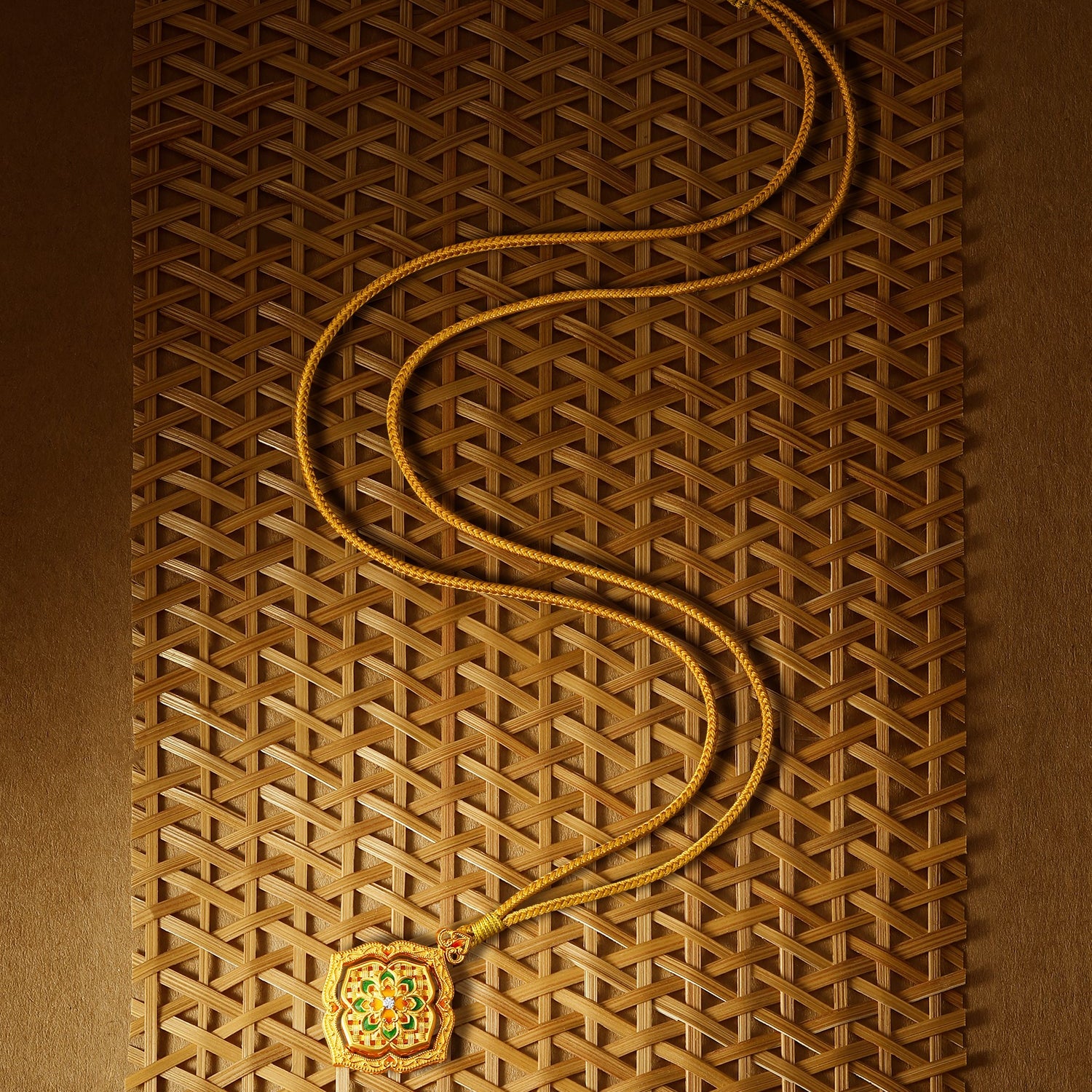 "Chinese Culture Collection - Woven Bamboo" 24K Gold Pendant Necklace Diamond 0.012ct 0.01ct Flora 16.45-18.45g W0423515