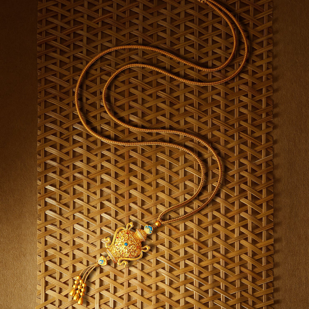 "Chinese Culture Collection - Woven Bamboo" 24K Gold Pendant Necklace Diamond 0.002ct Chinese Vase 20.1-22.1g W0423494